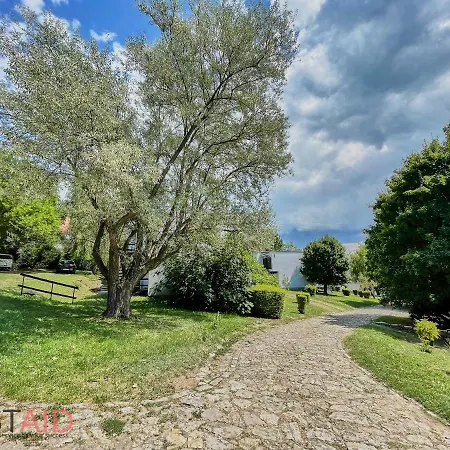 Appartamento Fecskefészek Resorts - Hostaid *