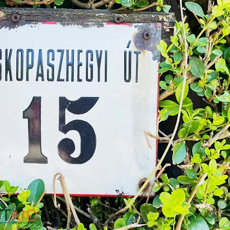 Fecskefészek Resorts - Hostaid *