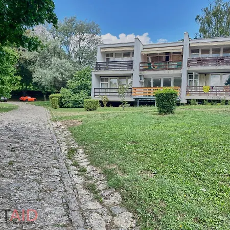 Fecskefészek Resorts - Hostaid * Tihany
